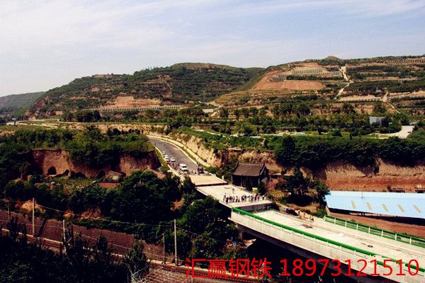 中铁七局陕西宝鸡蟠龙塬上塬路上跨陇海铁路立交桥