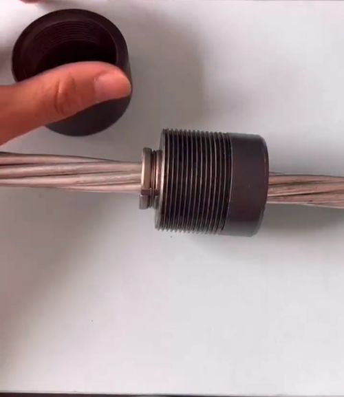 柔性光伏支架锚具2.jpg 柔性光伏支架锚具.jpg